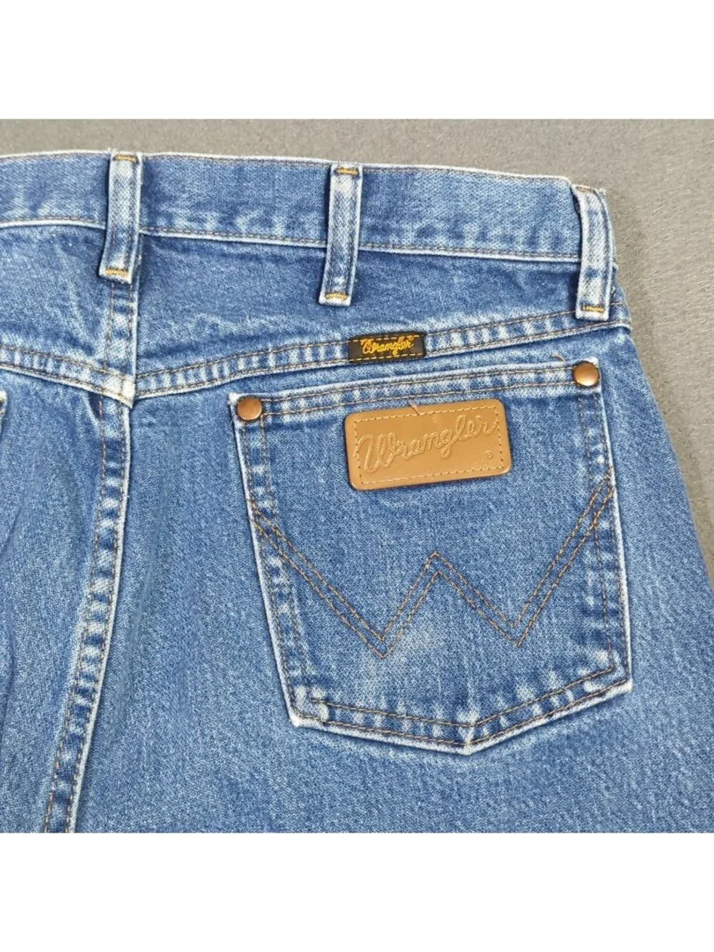 Wrangler Jeans Men's 34x34 Fits 31x31 Blue 13MWZ Cowboy Cut Western Cowboy Rodeo